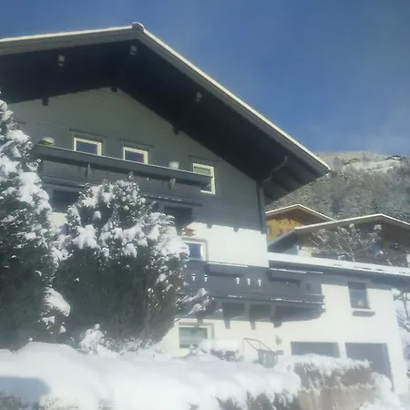Emma Bramberg am Wildkogel